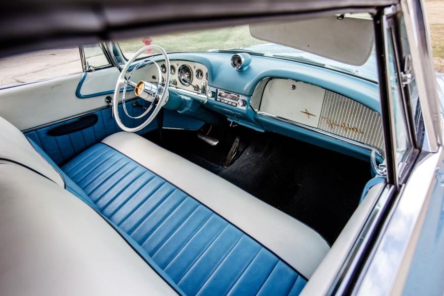 Интерьер DeSoto Fireflite Convertible Coupe (S21) 1955 года  (фото 14 из 25)